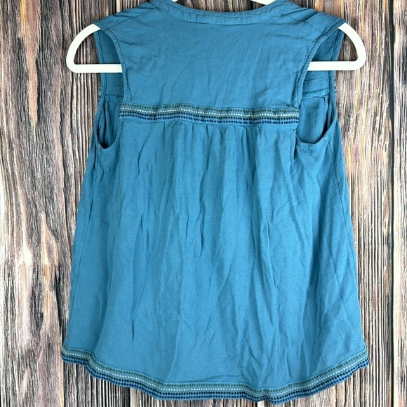 Lucky Brand Sleeveless Blouse- Size Small - Picture 3 of 5